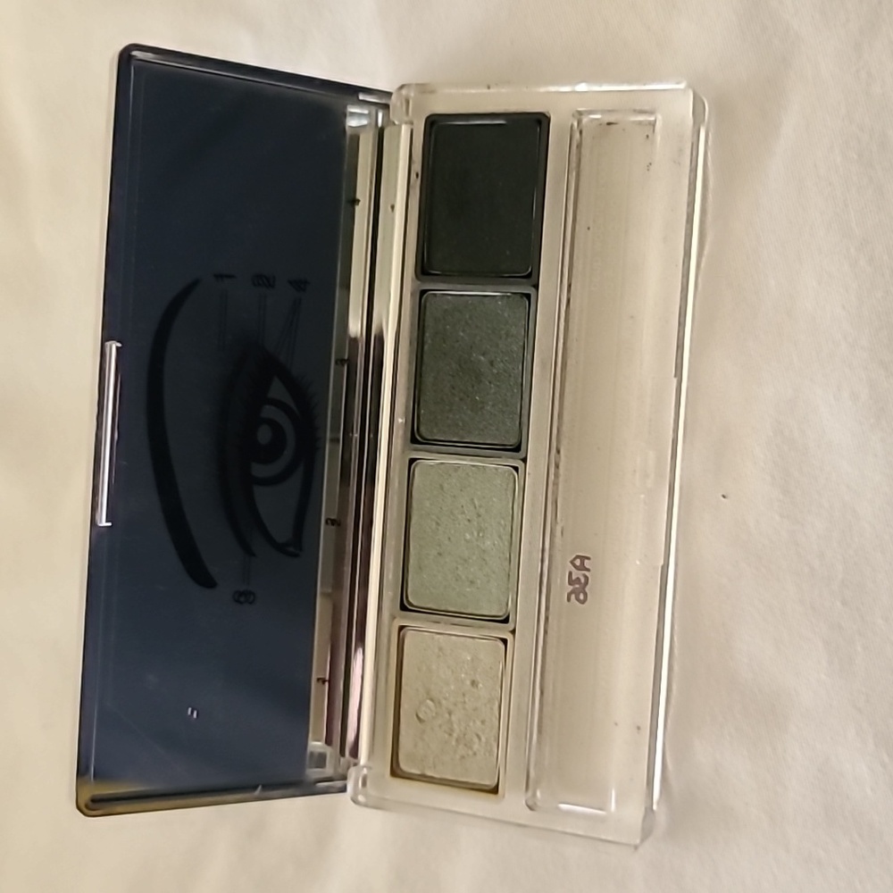 Clinique eyeshadow quad